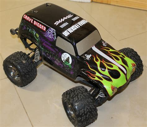 traxxas stampede grave digger body